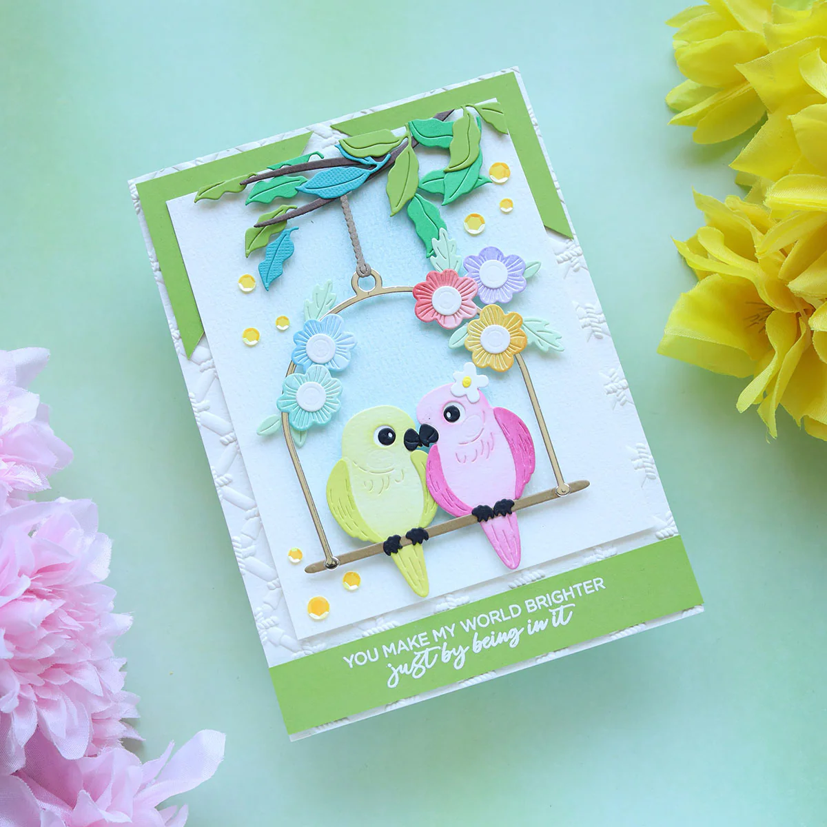 Chameleon Opalescent Color Essentials Sequins - Image 3